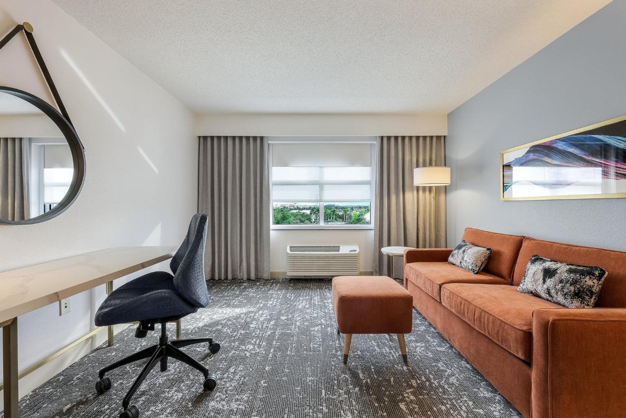 Hotel Crowne Plaza Ft Myers Gulf Coast By Ihg Fort Myers Exterior foto